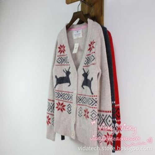 Women's cotton sweater with deer pattern, available in various sizes, styles, colors and fabric